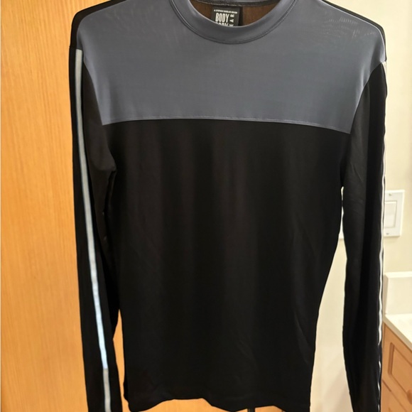 BODY BODY WEAR Long Sleeve - Tight Fit - Small - Picture 2 of 10